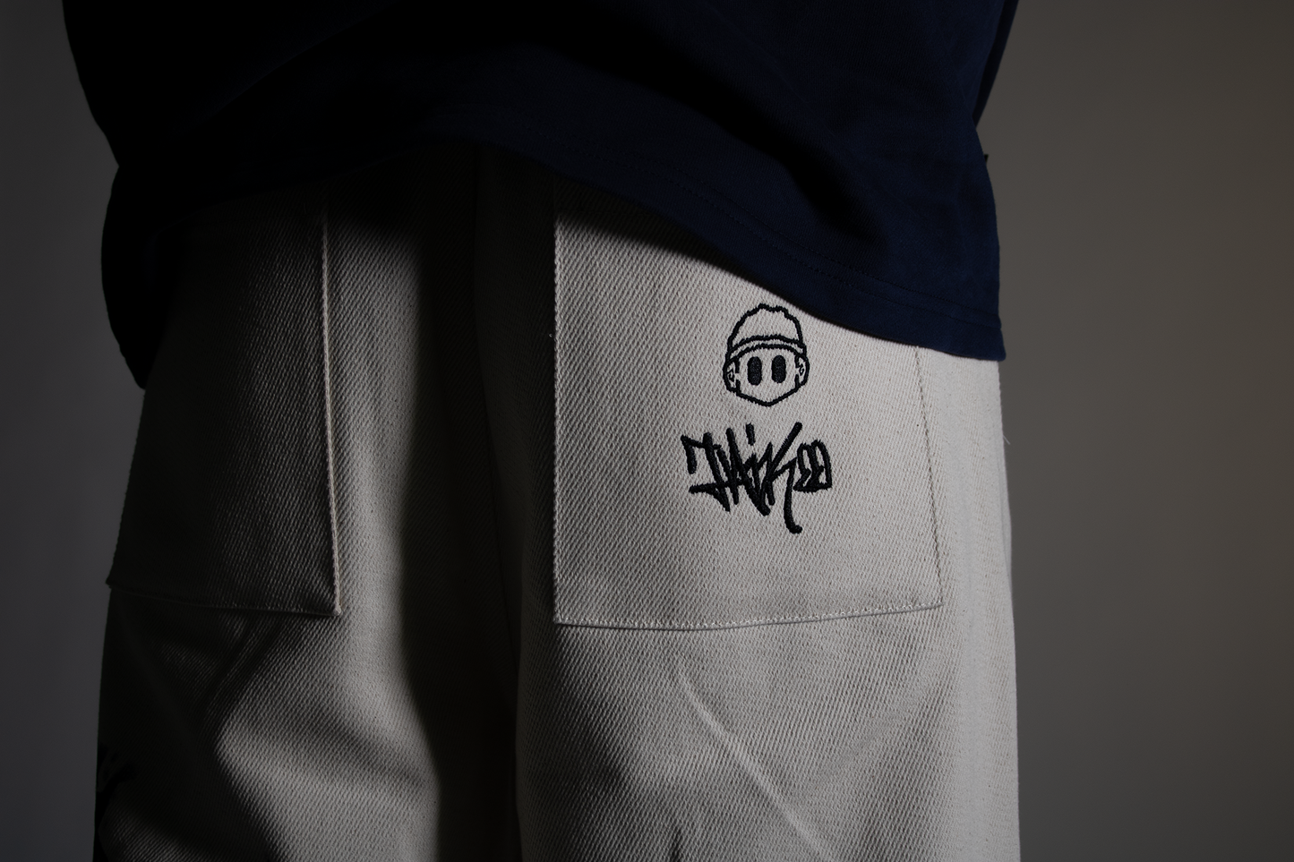 Dragon denim pants